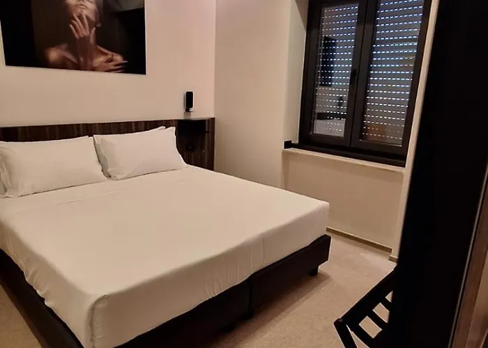 Hotel Revolution Rome